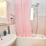 Pet Friendly In * Augusta