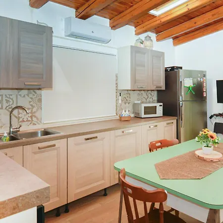 Lovely Home In Augusta Casa vacanze *
